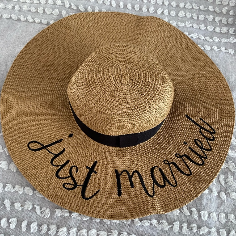 Beach hat